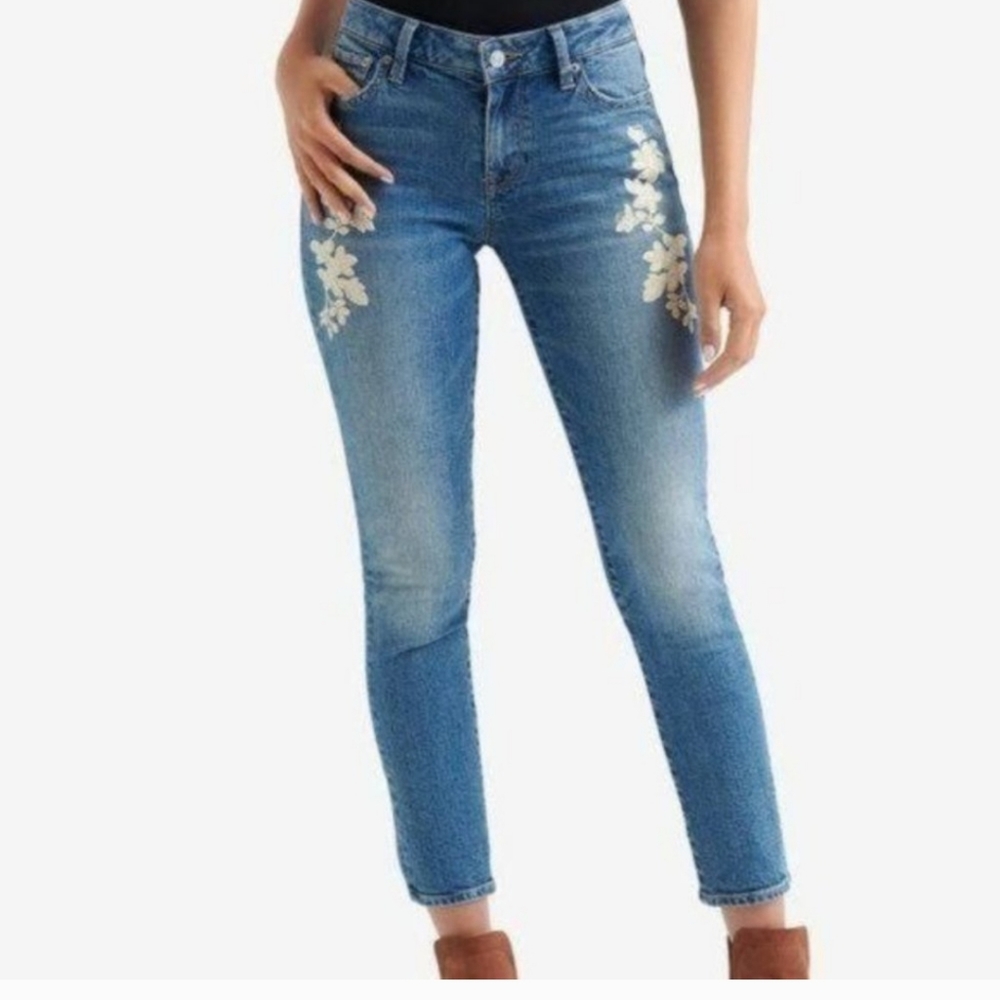 Lolita embroidered floral jean
